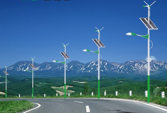 太陽(yáng)能路燈陰天充電嗎