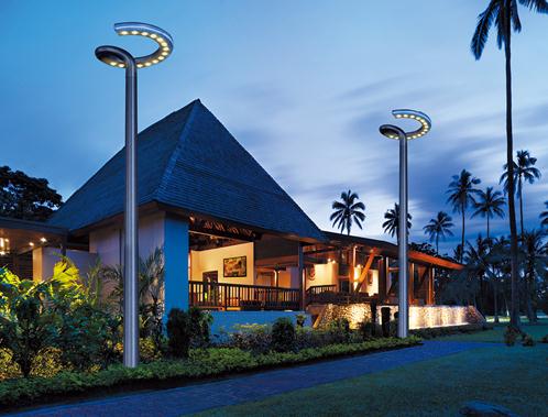 太陽(yáng)能路燈與市電路燈對(duì)比