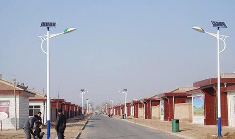 農(nóng)村太陽能led路燈 農(nóng)村太陽能led路燈廠家報價多少錢