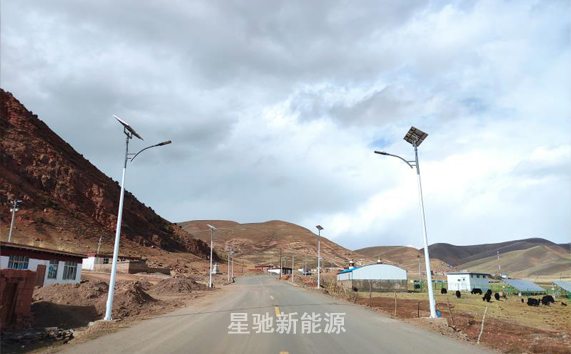 新農(nóng)村太陽能路燈